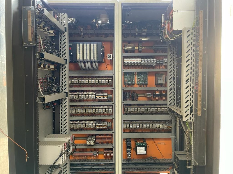 Genset Deutz MWM TBD 604 BV12 Leroy Somer 1450 kVA generatorset ex emergency: gambar 15