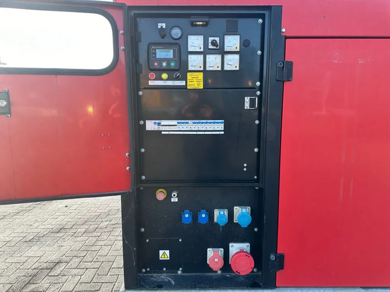 Europower EPUS44TDE Kubota Leroy Somer 44 kVA Supersilent Rental generatorset - Genset: gambar 2 Europower EPUS44TDE Kubota Leroy Somer 44 kVA Supersilent Rental generatorset - Genset: gambar 2