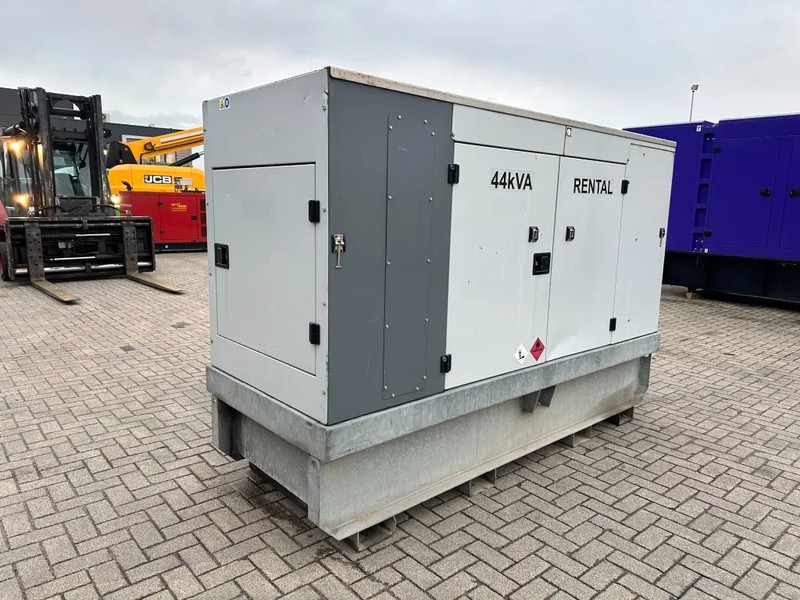 Europower EPUS44TDE Kubota Leroy Somer 44 kVA Supersilent Rental generatorset - Genset: gambar 4 Europower EPUS44TDE Kubota Leroy Somer 44 kVA Supersilent Rental generatorset - Genset: gambar 4