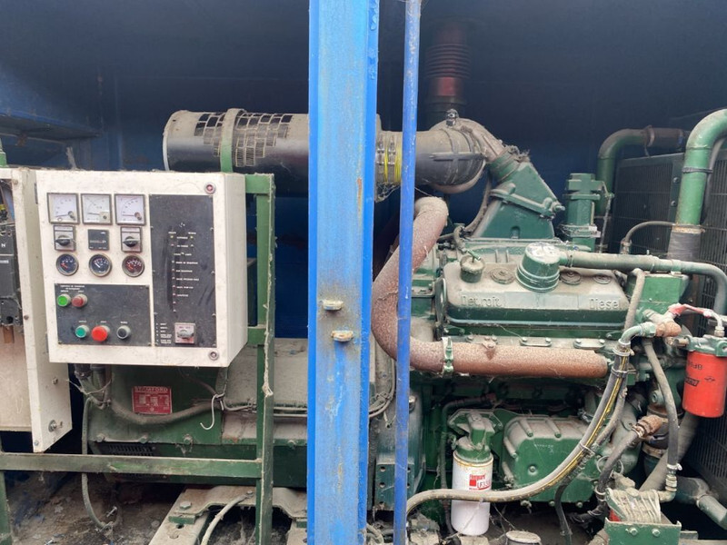 FG Wilson Stamford 210 kVA Silent generatorset - Genset: gambar 4 FG Wilson Stamford 210 kVA Silent generatorset - Genset: gambar 4