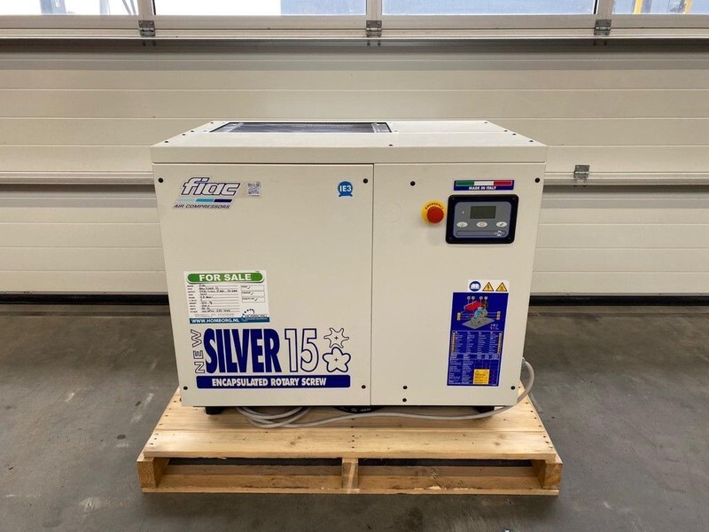 Fiac NewSilver 15 1430 L / min 11 kW 10 Bar Elektrische Schroefcompressor Nieuw ! - Kompresor udara: gambar 2 Fiac NewSilver 15 1430 L / min 11 kW 10 Bar Elektrische Schroefcompressor Nieuw ! - Kompresor udara: gambar 2
