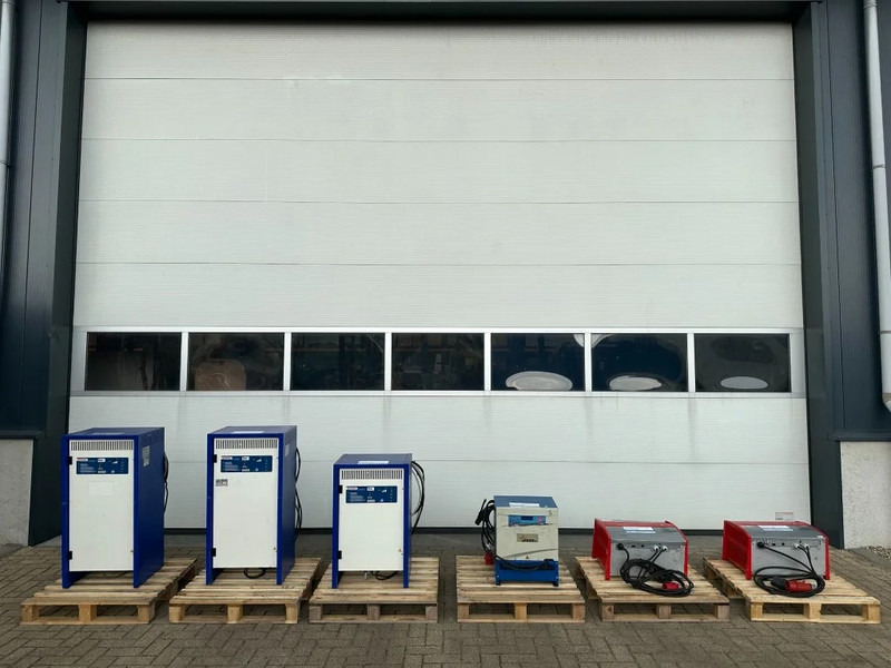 Forklift listrik Hyster J1.8XN MWB 1.8 ton Triplex Freelift Sideshift Positioner Elektra Heftruck Accu 2023: gambar 17