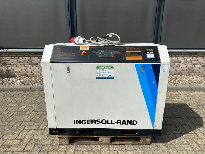 Ingersoll Rand SSR ML22 Elektrische Schroefcompressor 25 kW 3480 L / min 7.5 Bar - Kompresor udara: gambar 1 Ingersoll Rand SSR ML22 Elektrische Schroefcompressor 25 kW 3480 L / min 7.5 Bar - Kompresor udara: gambar 1
