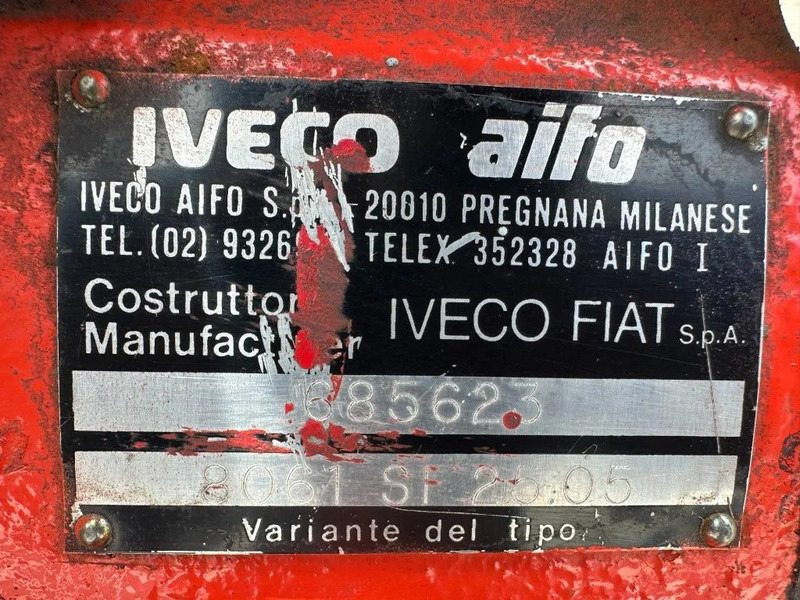 Iveco 8061 SI 25.05 KSB 233 m3 / h 9 Bar Diesel Waterpomp 609 hours ! Fire pump - Pompa air: gambar 4 Iveco 8061 SI 25.05 KSB 233 m3 / h 9 Bar Diesel Waterpomp 609 hours ! Fire pump - Pompa air: gambar 4