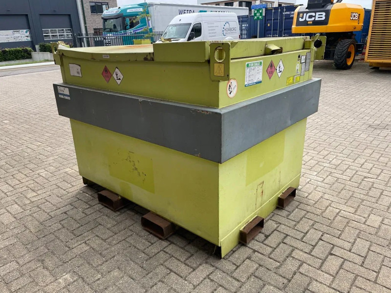 Kiwa IBC Steenbergen 2000 liter Dieseltank met Handpomp Milieutank - Tangki penyimpanan: gambar 4 Kiwa IBC Steenbergen 2000 liter Dieseltank met Handpomp Milieutank - Tangki penyimpanan: gambar 4