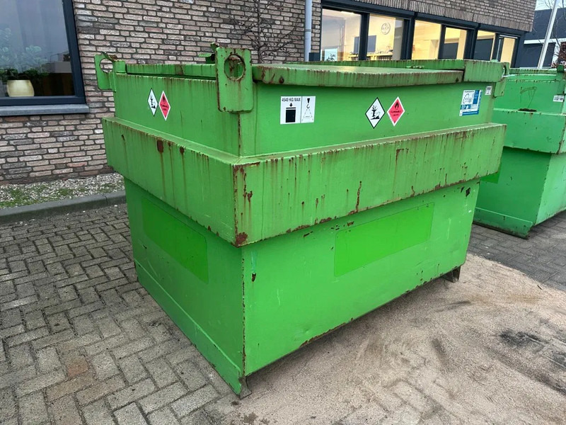 Kiwa IBC Steenbergen 2000 liter Dieseltank met handpomp Milieutank - Tangki penyimpanan: gambar 5 Kiwa IBC Steenbergen 2000 liter Dieseltank met handpomp Milieutank - Tangki penyimpanan: gambar 5