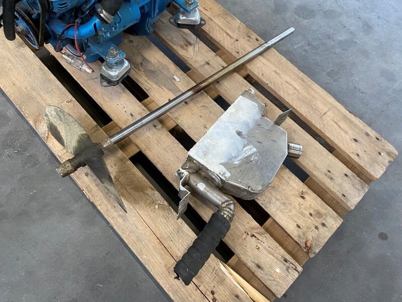 Mesin Mitsubishi Solé L2E 11 PK diesel marine motor met keerkoppeling: gambar 6
