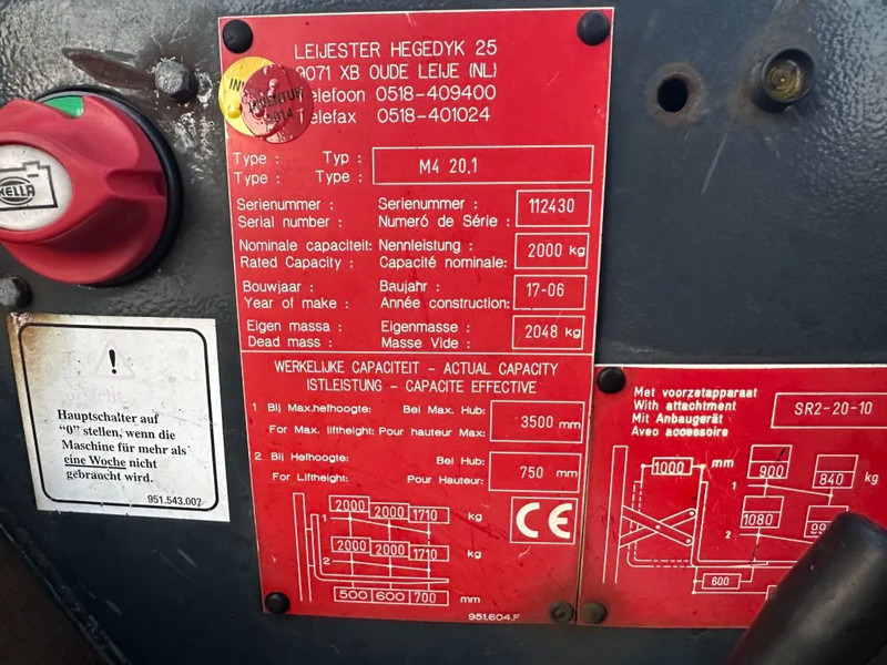 Moffett M4 20.1 Kubota Diesel Kooiaap 2 ton Sideshift Positioner Meeneemheftruck - Forklift yang dipasang di truk: gambar 4 Moffett M4 20.1 Kubota Diesel Kooiaap 2 ton Sideshift Positioner Meeneemheftruck - Forklift yang dipasang di truk: gambar 4