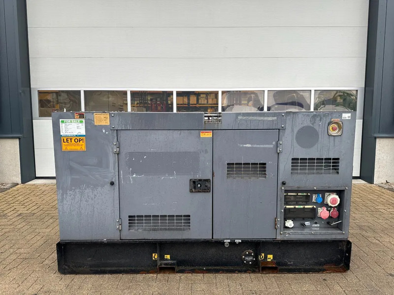 Perkins 1104D-44T Stamford 63 kVA Silent generatorset - Genset: gambar 1 Perkins 1104D-44T Stamford 63 kVA Silent generatorset - Genset: gambar 1