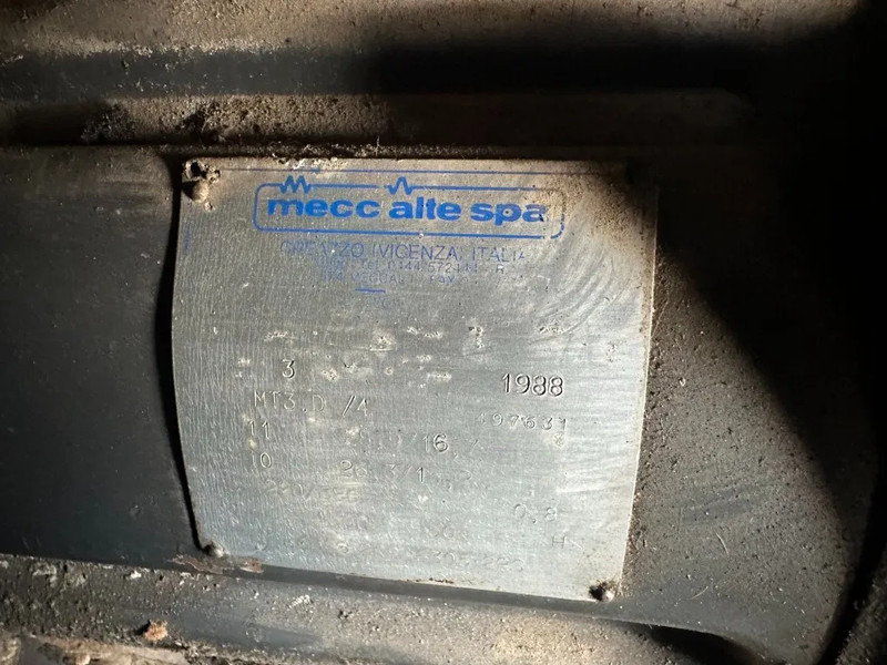 Genset Perkins 130.13 Mecc Alte Spa 10 kVA Silent generatorset: gambar 7