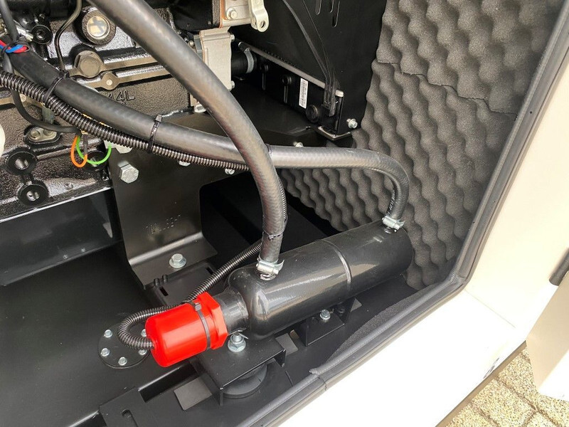 Genset baru Perkins 22 kVA Supersilent generatorset New !: gambar 16