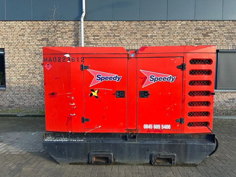 SDMO R110 C3 John Deere Leroy Somer 110 kVA Silent Rental generatorset Stage 3A - Genset: gambar 1 SDMO R110 C3 John Deere Leroy Somer 110 kVA Silent Rental generatorset Stage 3A - Genset: gambar 1