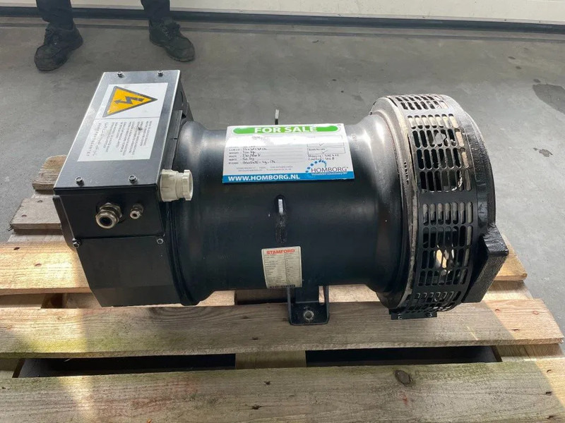 Stamford 30 kVA generatordeel PI144J1 - Genset: gambar 1 Stamford 30 kVA generatordeel PI144J1 - Genset: gambar 1