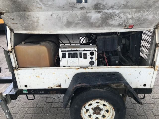 Wacker LTC4L Lombardini Diesel Mobiele light tower lichtmast aggregaat - Menara penerangan: gambar 3 Wacker LTC4L Lombardini Diesel Mobiele light tower lichtmast aggregaat - Menara penerangan: gambar 3