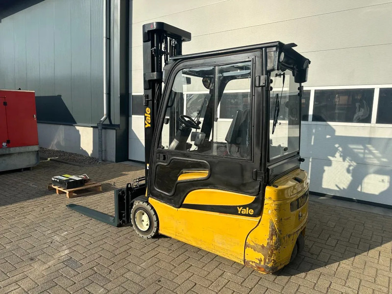 Yale ERP 20 VT 2 ton Duplex Sideshift Positioner Elektra Heftruck 2017 - Forklift listrik: gambar 4 Yale ERP 20 VT 2 ton Duplex Sideshift Positioner Elektra Heftruck 2017 - Forklift listrik: gambar 4