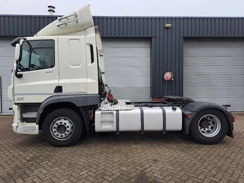 DAF CF NL TREKKER, MANUEL GEAR, LOW KM - Tractor head: gambar 4 DAF CF NL TREKKER, MANUEL GEAR, LOW KM - Tractor head: gambar 4
