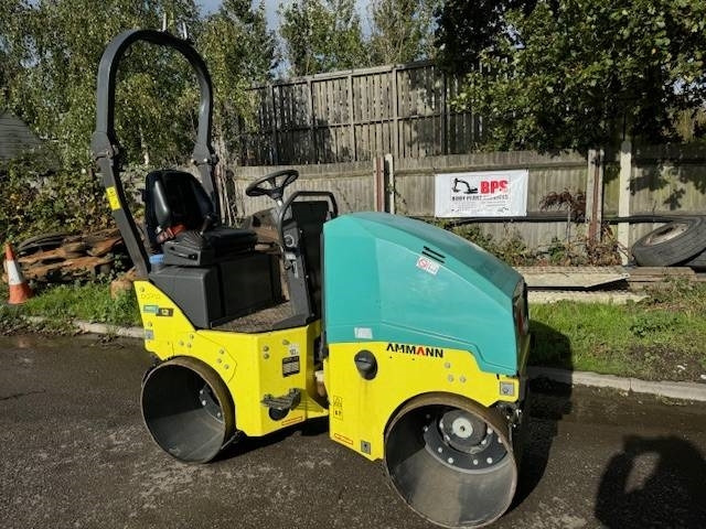Ammann ARX 12 - Roller jalan: gambar 1 Ammann ARX 12 - Roller jalan: gambar 1