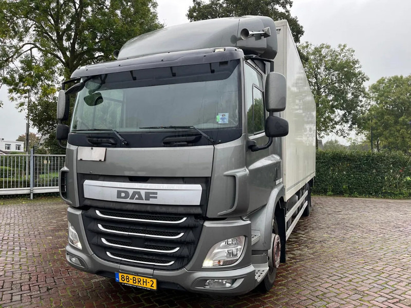 DAF CF 290 FA - Truk box: gambar 2 DAF CF 290 FA - Truk box: gambar 2