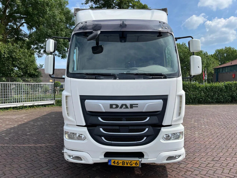 DAF CF 320 FA - Truk box: gambar 3 DAF CF 320 FA - Truk box: gambar 3