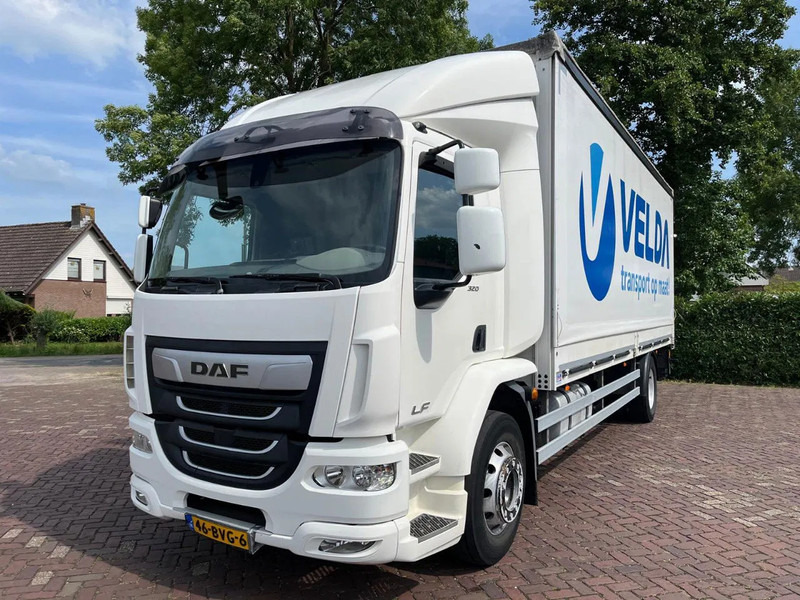 DAF CF 320 FA - Truk box: gambar 2 DAF CF 320 FA - Truk box: gambar 2