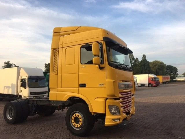 DAF Cabine XF Space Cab Euro 6 - Kabin untuk Truk: gambar 2 DAF Cabine XF Space Cab Euro 6 - Kabin untuk Truk: gambar 2