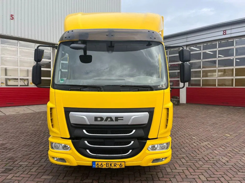 DAF LF 210 FA 12 TN - Truk box: gambar 2 DAF LF 210 FA 12 TN - Truk box: gambar 2