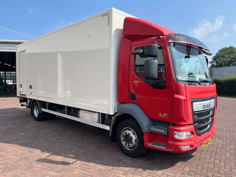 DAF LF 210 FA 12 TN EURO 6 - Truk box: gambar 3 DAF LF 210 FA 12 TN EURO 6 - Truk box: gambar 3
