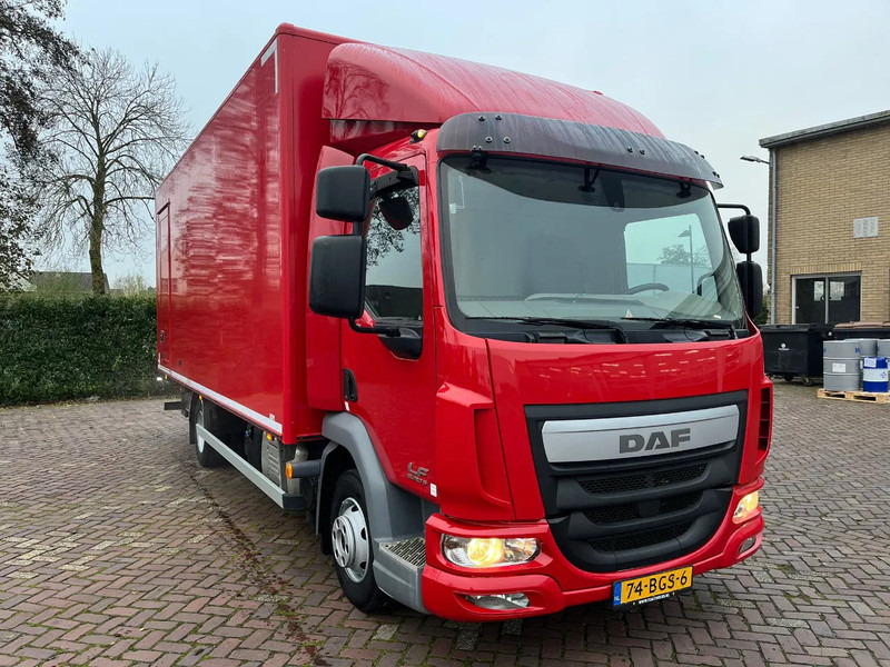 DAF LF 210 FA - Truk box: gambar 4 DAF LF 210 FA - Truk box: gambar 4