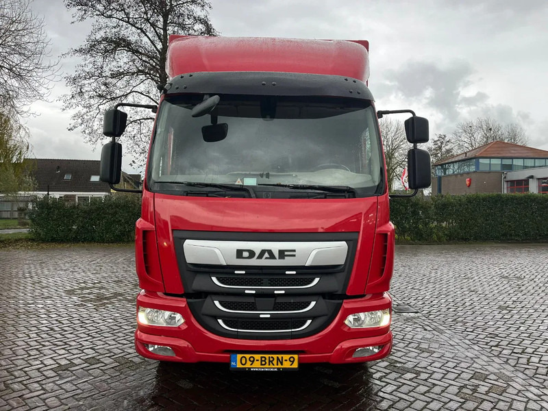 DAF LF 260 FA - Truk box: gambar 3 DAF LF 260 FA - Truk box: gambar 3
