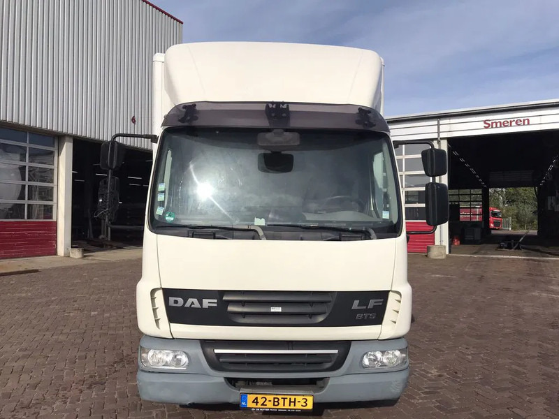 DAF LF 45 12.220 EURO 5 EEV - Truk box: gambar 2 DAF LF 45 12.220 EURO 5 EEV - Truk box: gambar 2