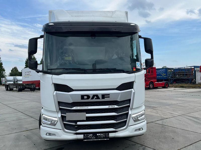 DAF XD 340 FAN 6x2 - Truk box: gambar 2 DAF XD 340 FAN 6x2 - Truk box: gambar 2