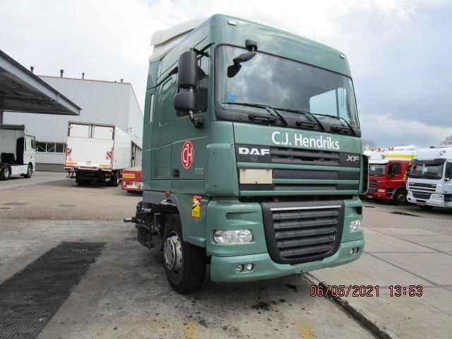 DAF XF 105 SPACE CABINE XF 105 EURO 5 - Kabin untuk Truk: gambar 2 DAF XF 105 SPACE CABINE XF 105 EURO 5 - Kabin untuk Truk: gambar 2