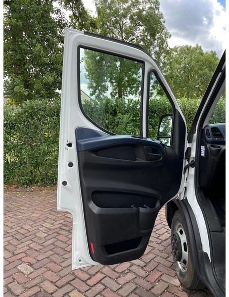 Van box Iveco Daily 35C16 Laadklep (15 diverse modellen op voorraad): gambar 18