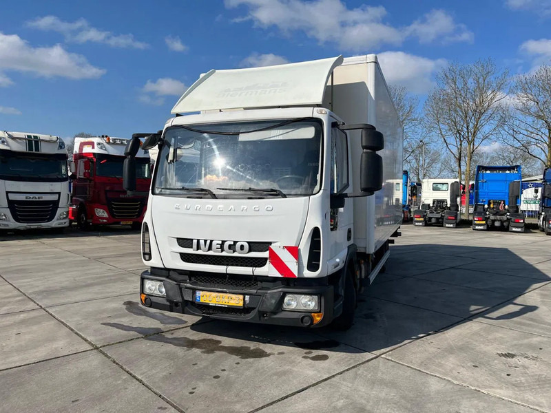 Iveco EuroCargo 75 E21 MANUAL - Truk box: gambar 1 Iveco EuroCargo 75 E21 MANUAL - Truk box: gambar 1