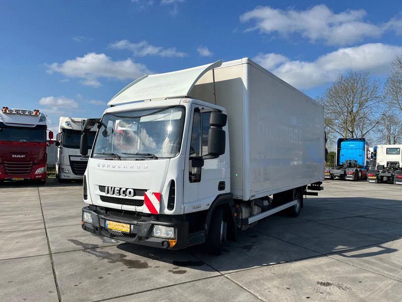Iveco EuroCargo 75 E21 MANUAL - Truk box: gambar 5 Iveco EuroCargo 75 E21 MANUAL - Truk box: gambar 5