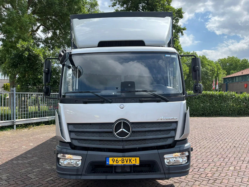 Mercedes-Benz Atego 1221 - Truk box: gambar 3 Mercedes-Benz Atego 1221 - Truk box: gambar 3