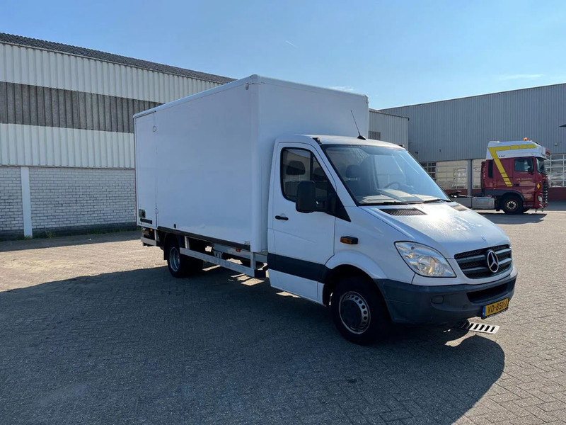 Mercedes-Benz Sprinter 513 2.2 CDI - Van box, Van kombi: gambar 5 Mercedes-Benz Sprinter 513 2.2 CDI - Van box, Van kombi: gambar 5