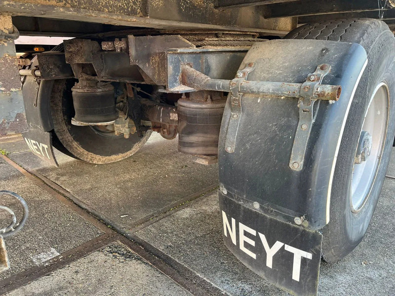 Semi-trailer kotak tertutup Netam-Fruehauf ONCRK 22110: gambar 11