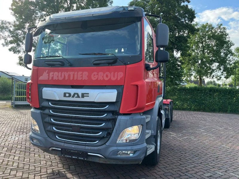 DAF CF 530 FAT intarder - Tractor head: gambar 2 DAF CF 530 FAT intarder - Tractor head: gambar 2