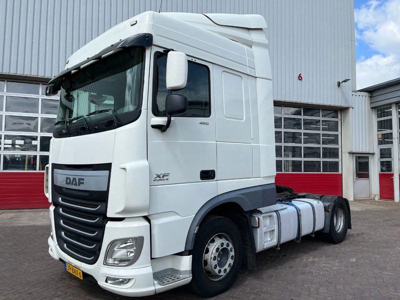 DAF XF 460 FT - Tractor head: gambar 5 DAF XF 460 FT - Tractor head: gambar 5