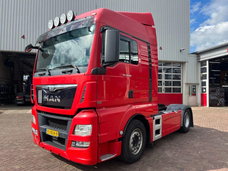 MAN TGX 18.400 EURO 6 - Tractor head: gambar 1 MAN TGX 18.400 EURO 6 - Tractor head: gambar 1