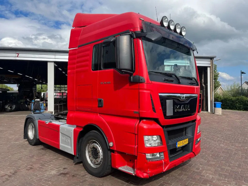 MAN TGX 18.400 EURO 6 - Tractor head: gambar 3 MAN TGX 18.400 EURO 6 - Tractor head: gambar 3