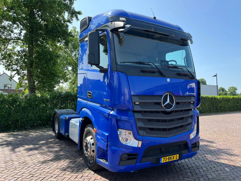 Mercedes-Benz Actros 1940 - Tractor head: gambar 4 Mercedes-Benz Actros 1940 - Tractor head: gambar 4
