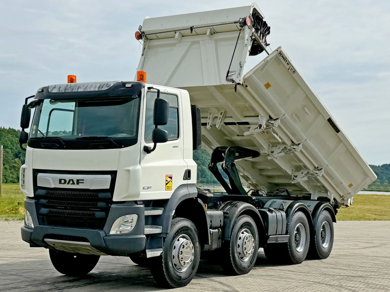 DAF CF 480 * Kipper 6,00 m + BORDMATIC/ 8x4 * TOP - Truk jungkit, Truk derek: gambar 3 DAF CF 480 * Kipper 6,00 m + BORDMATIC/ 8x4 * TOP - Truk jungkit, Truk derek: gambar 3