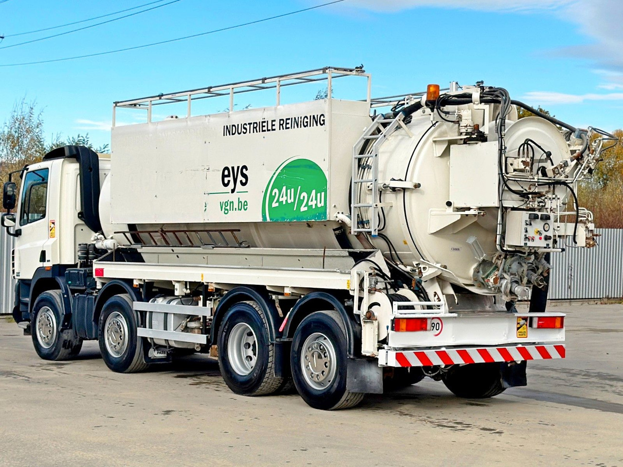 DAF CF 85.410 * Saug und Spülwagen +FUNK - Truk vakum: gambar 5 DAF CF 85.410 * Saug und Spülwagen +FUNK - Truk vakum: gambar 5