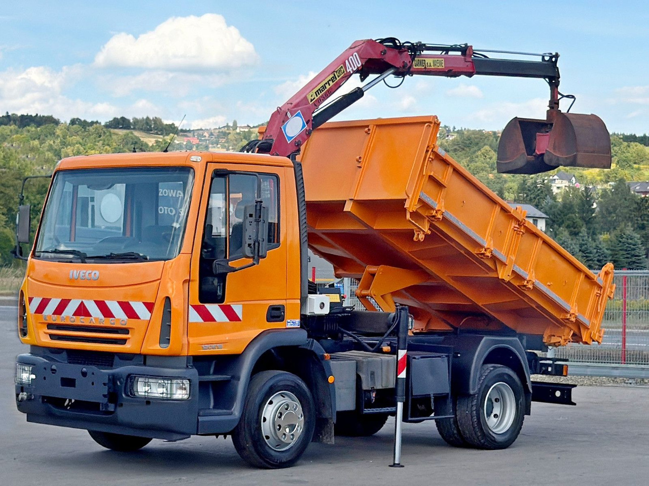 Iveco EUROCARGO 120E18 * HMF 403 K1 * TOPZUSTAND - Truk derek, Truk jungkit: gambar 2 Iveco EUROCARGO 120E18 * HMF 403 K1 * TOPZUSTAND - Truk derek, Truk jungkit: gambar 2