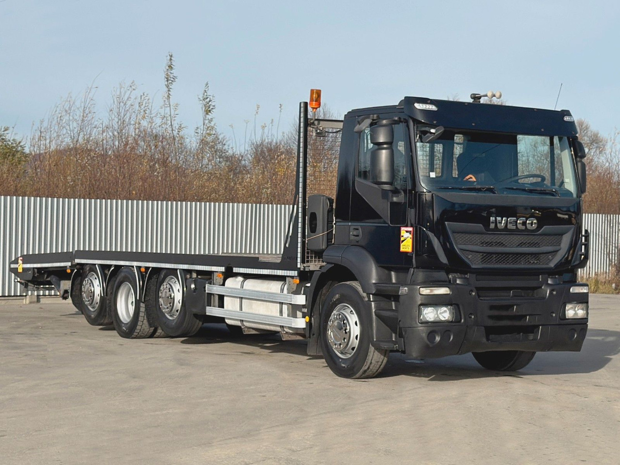Iveco STRALIS 360 - Mobil derek: gambar 1 Iveco STRALIS 360 - Mobil derek: gambar 1