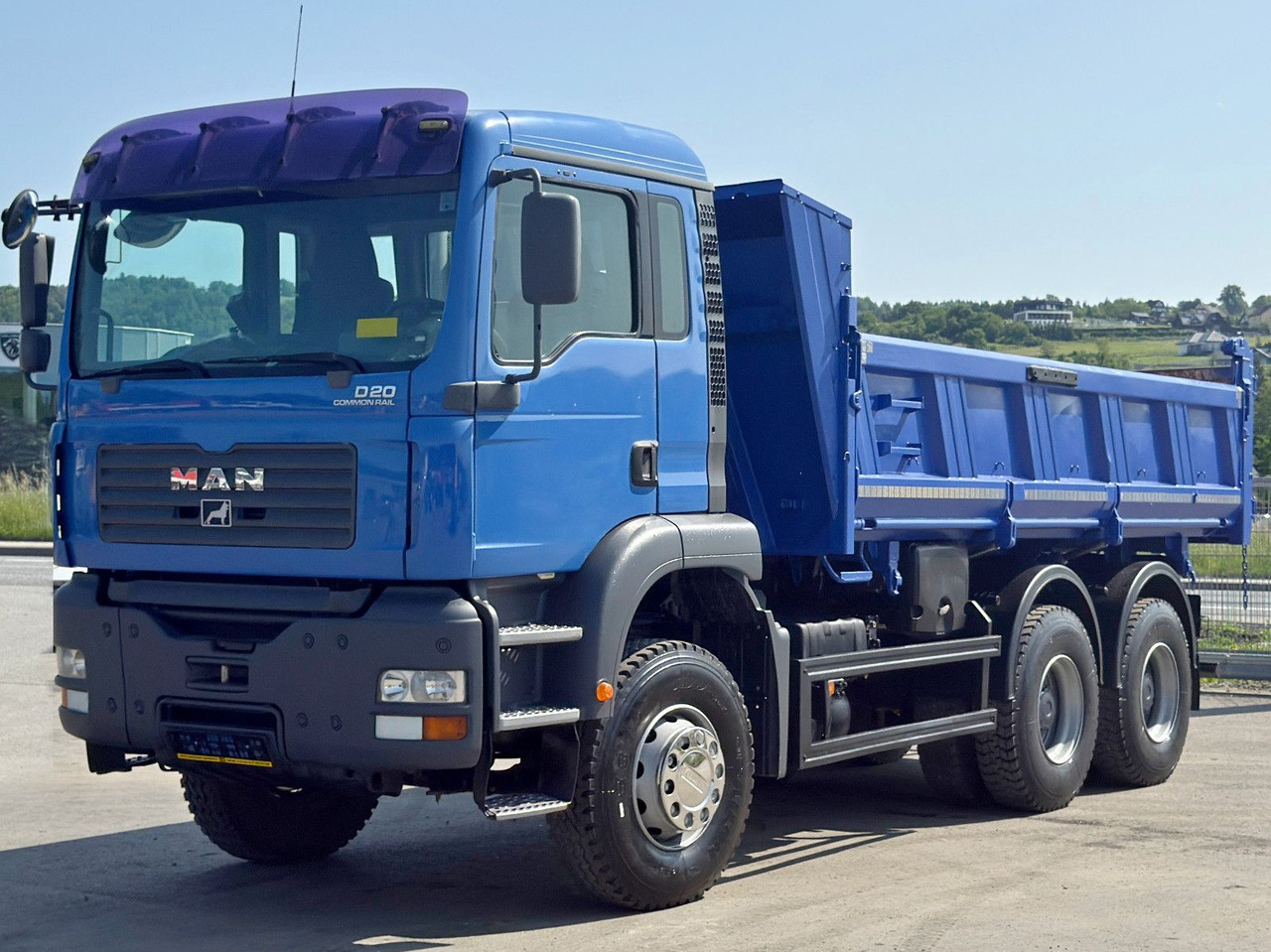 MAN TGA 33.350 * BORDMATIC *6x4 * TOPZUSTAND - Truk jungkit, Truk derek: gambar 5 MAN TGA 33.350 * BORDMATIC *6x4 * TOPZUSTAND - Truk jungkit, Truk derek: gambar 5