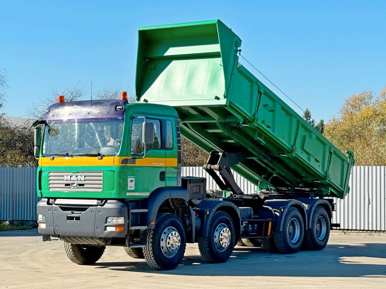 MAN TGA 35.360 * KIPPER 6,10 m + BORDMATIC / 8x4*TOP - Truk jungkit, Truk derek: gambar 1 MAN TGA 35.360 * KIPPER 6,10 m + BORDMATIC / 8x4*TOP - Truk jungkit, Truk derek: gambar 1