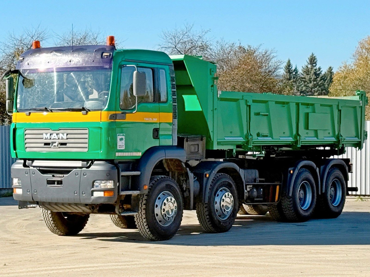 MAN TGA 35.360 * KIPPER 6,10 m + BORDMATIC / 8x4*TOP - Truk jungkit, Truk derek: gambar 4 MAN TGA 35.360 * KIPPER 6,10 m + BORDMATIC / 8x4*TOP - Truk jungkit, Truk derek: gambar 4